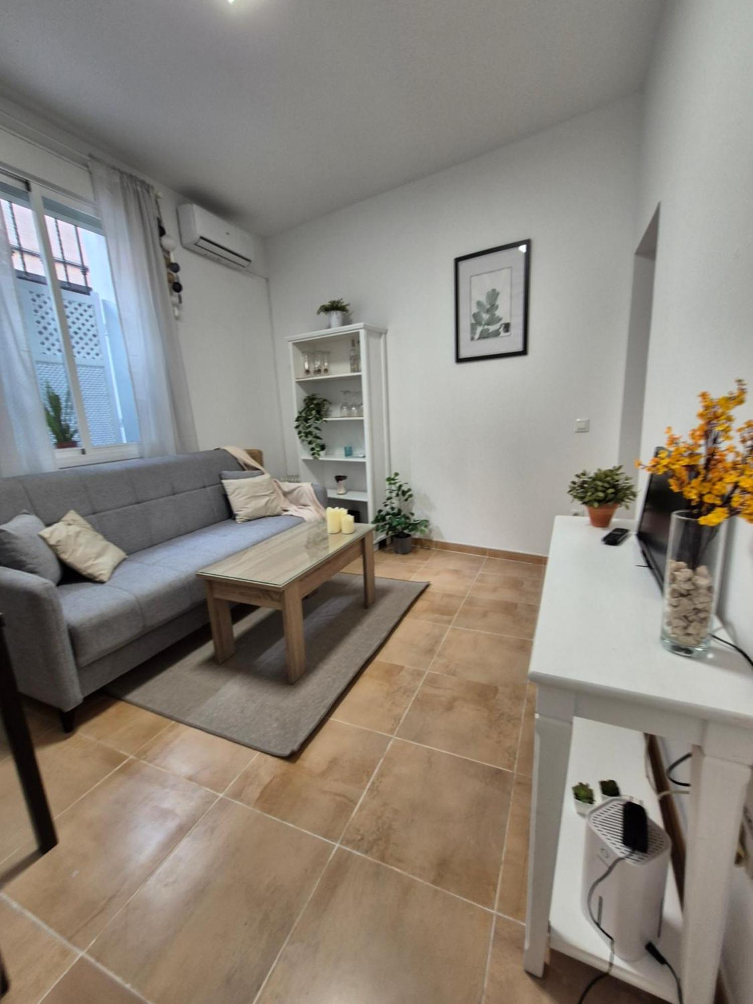 Hostfy Centro San Roman إشبيلية المظهر الخارجي الصورة